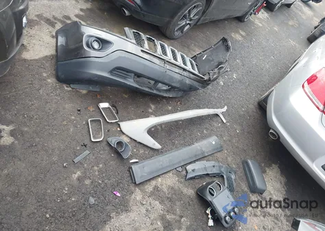 2015 Jeep Compass Sport z USA, uszkodzony, nr VIN 1C4NJDBB9FD416641